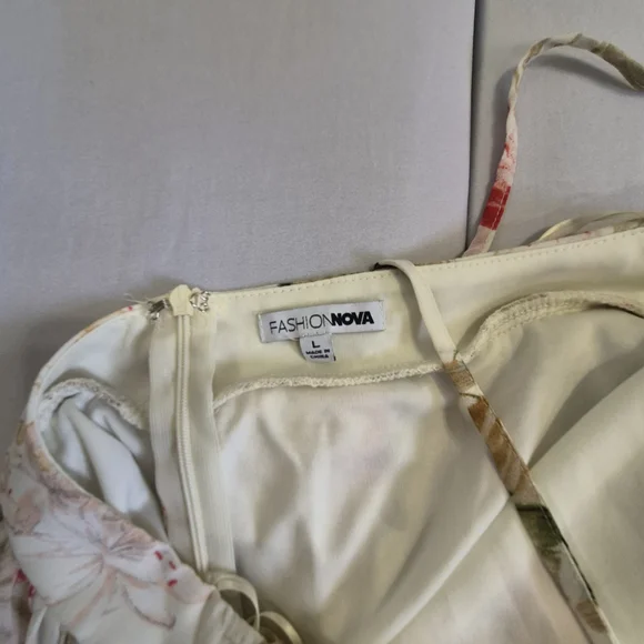 Fashion Nova Cream Floral Halter Dress with Pink & Green Accents - Picture 4 of 5